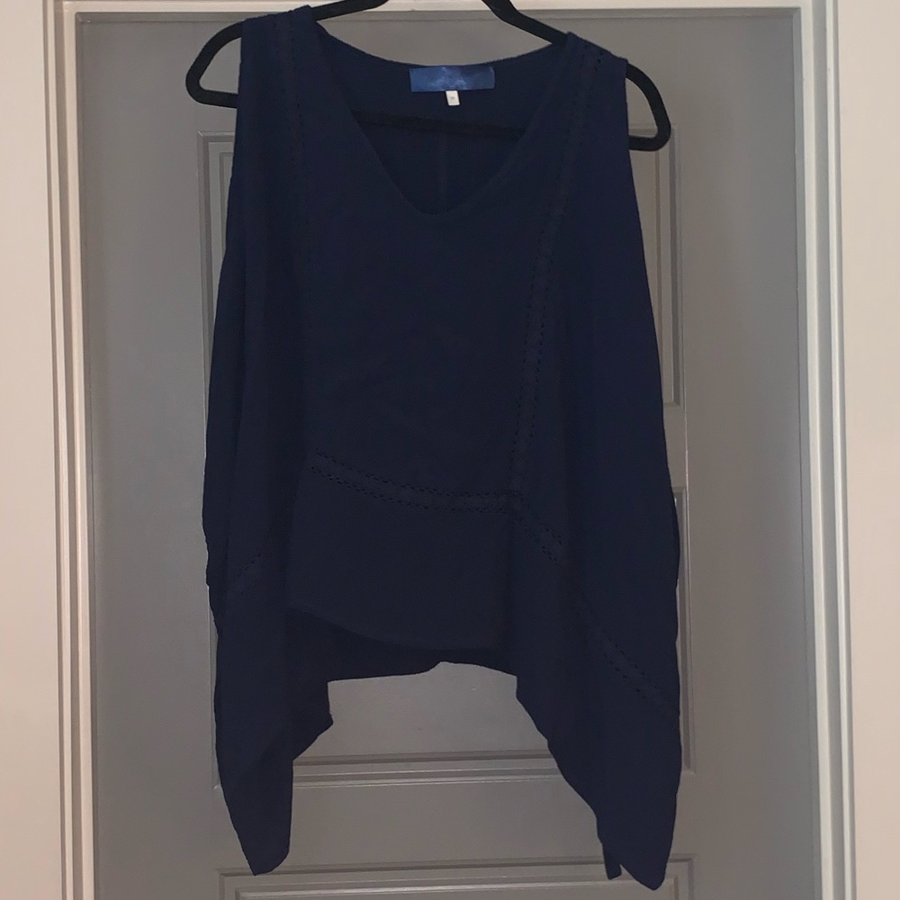 Cold shoulder navy top - Picture 1 of 1